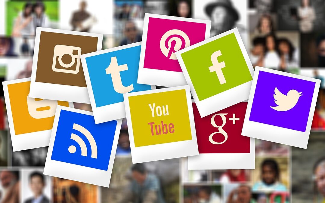 Un jour, Une action 6/21 : Intégrer des réseaux sociaux - Intégrez des boutons de partage social sur votre site pour encourager le partage de contenu.